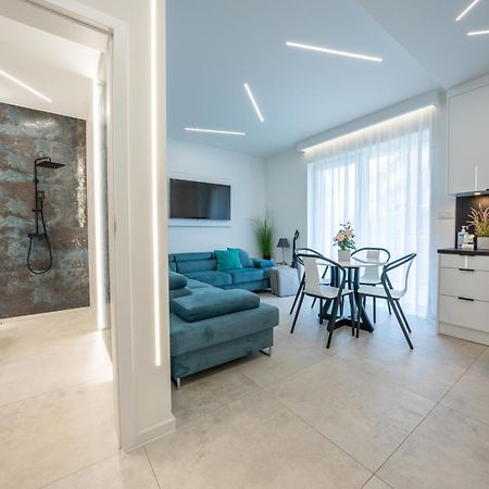 Apartament Z Tarasem Morska 8 Rewal 50M Do Morza Apartment Ngoại thất bức ảnh