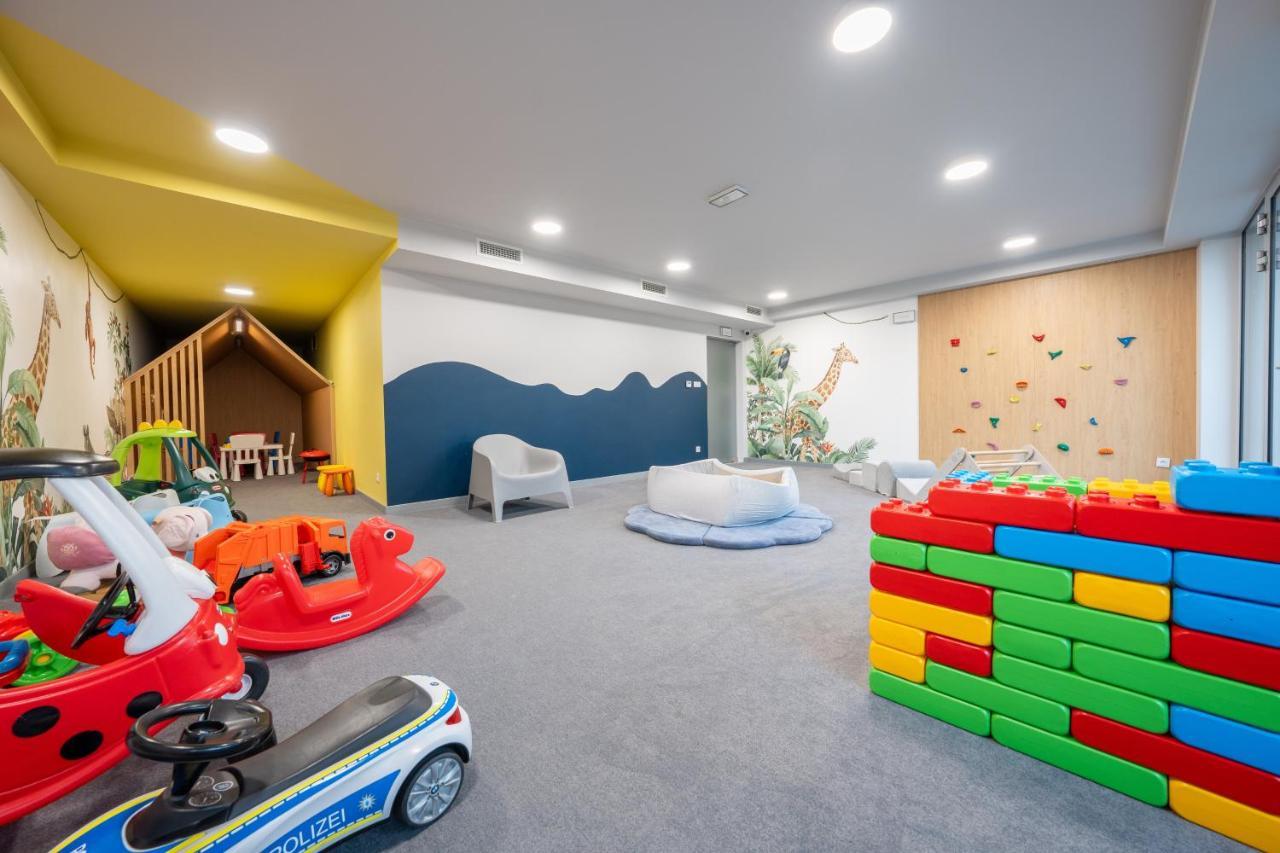 Apartament Z Tarasem Morska 8 Rewal 50M Do Morza Apartment Ngoại thất bức ảnh